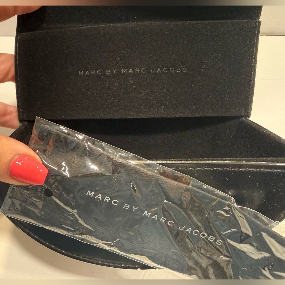 Marc by Marc Jacobs Women’s Rimless Aviators MMJ 119/S - Gold /White - Picture 11 of 15